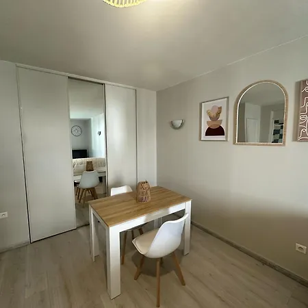 De 30 M2 Centre-ville Apartment *